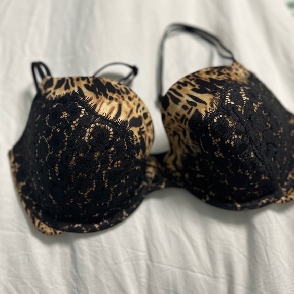 Beautiful bra - Picture 2 of 3